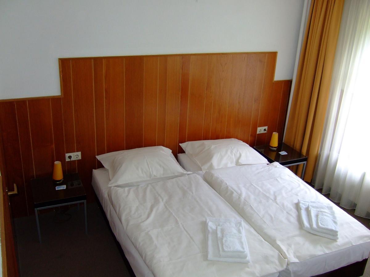 Hotel Musschenberg Beek-Ubbergen Room photo